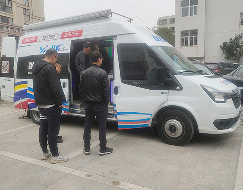 樂清融媒體中心直播轉播車
