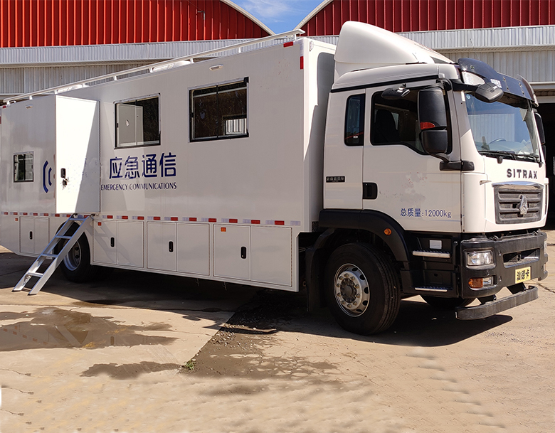 綜合保障車